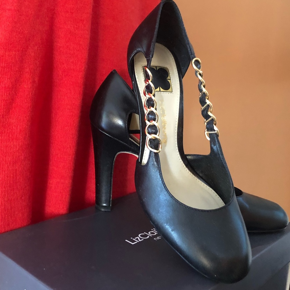 Liz Claiborne high heel pumps